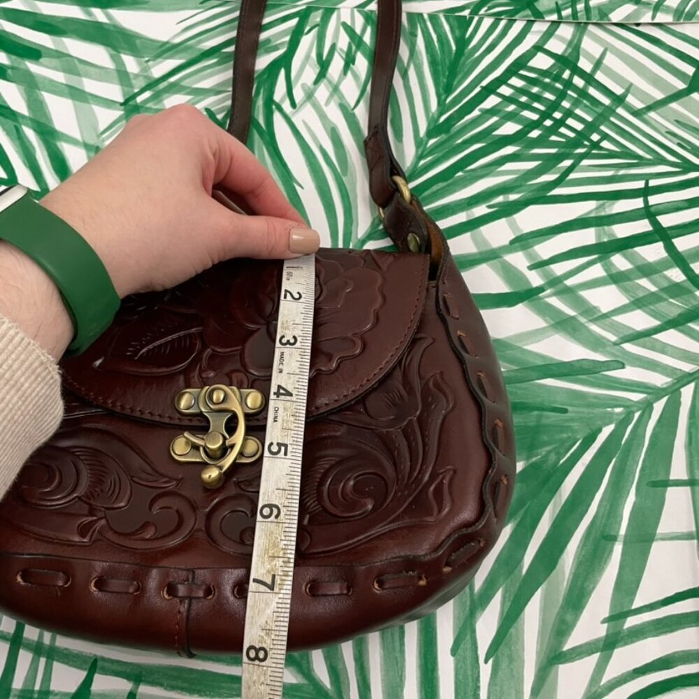 Patricia Nash Lucia Brown Tooled Leather Rose Design Crossbody Bag - Picture 9 of 10
